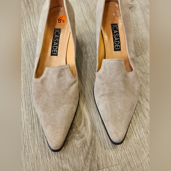 Vintage Casadei Beige Taupe Suede Leather Pointed Toe Heeled Loafers 8.5 AA - Picture 4 of 7
